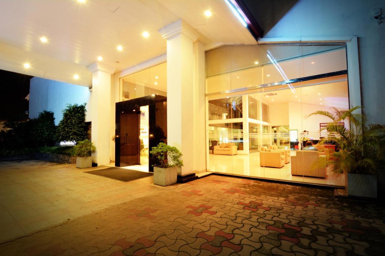 Ramadia Ran Mal Holiday Resort Moratuwa Exterior foto