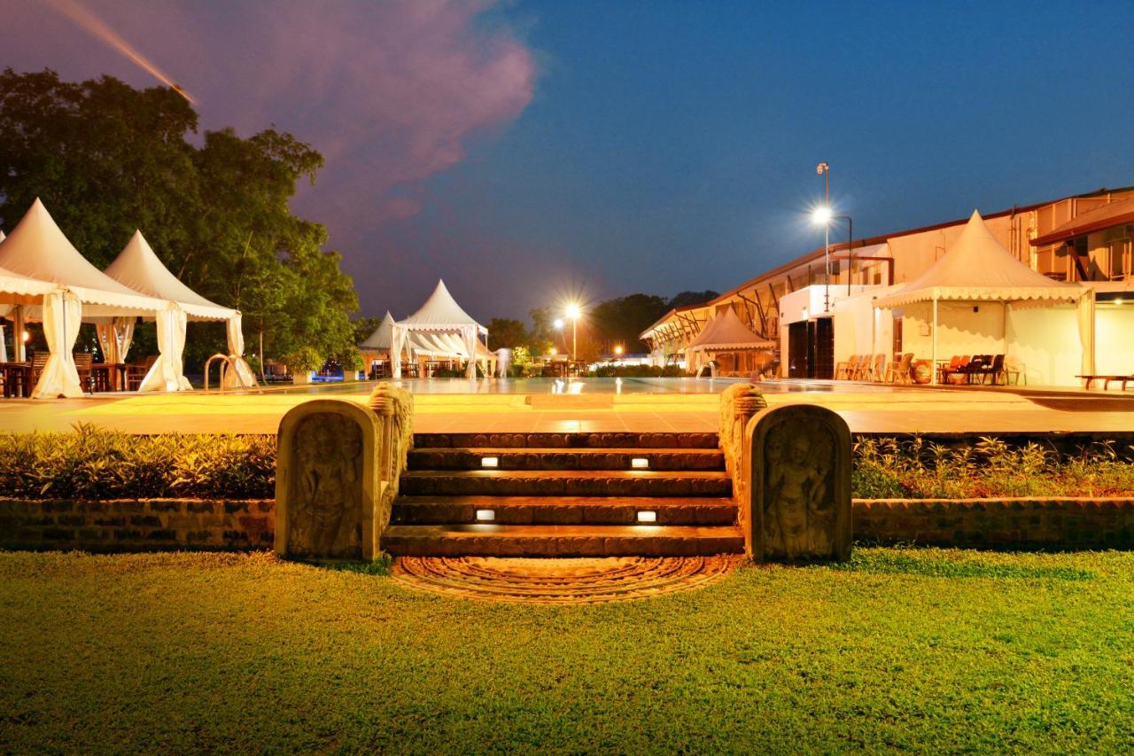 Ramadia Ran Mal Holiday Resort Moratuwa Exterior foto